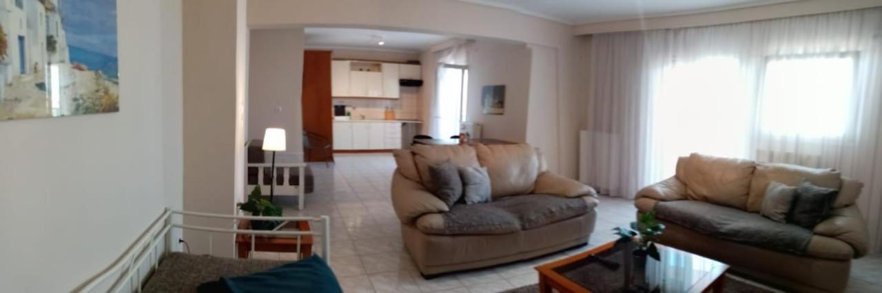 Peraía Apartment By The Beach With Amazing Sea View מראה חיצוני תמונה